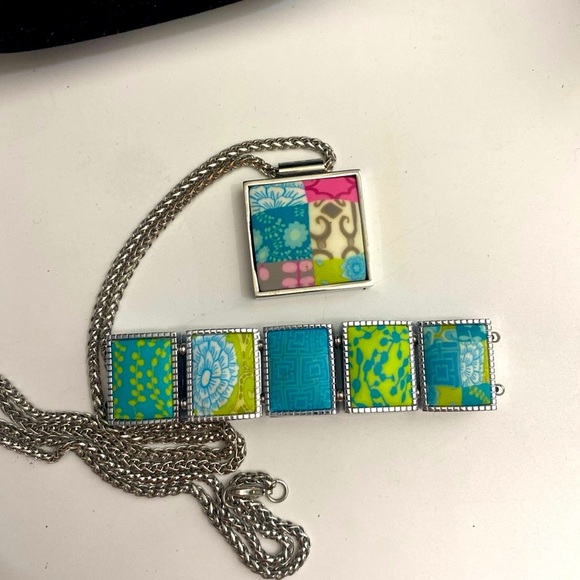 Jilzarah Premium Clay Necklace and Bracelet Set - Picture 5 of 7